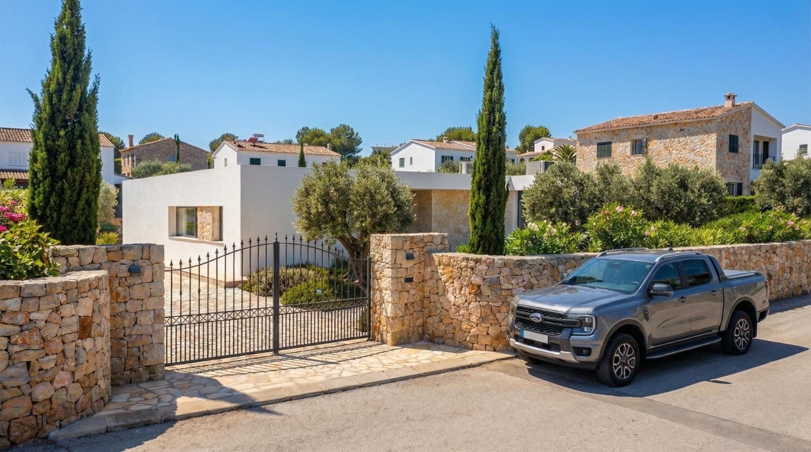 3 chambre Villa/Maison à vendre à Pinoso avec piscine - 341 500 € (Ref: 10015199)