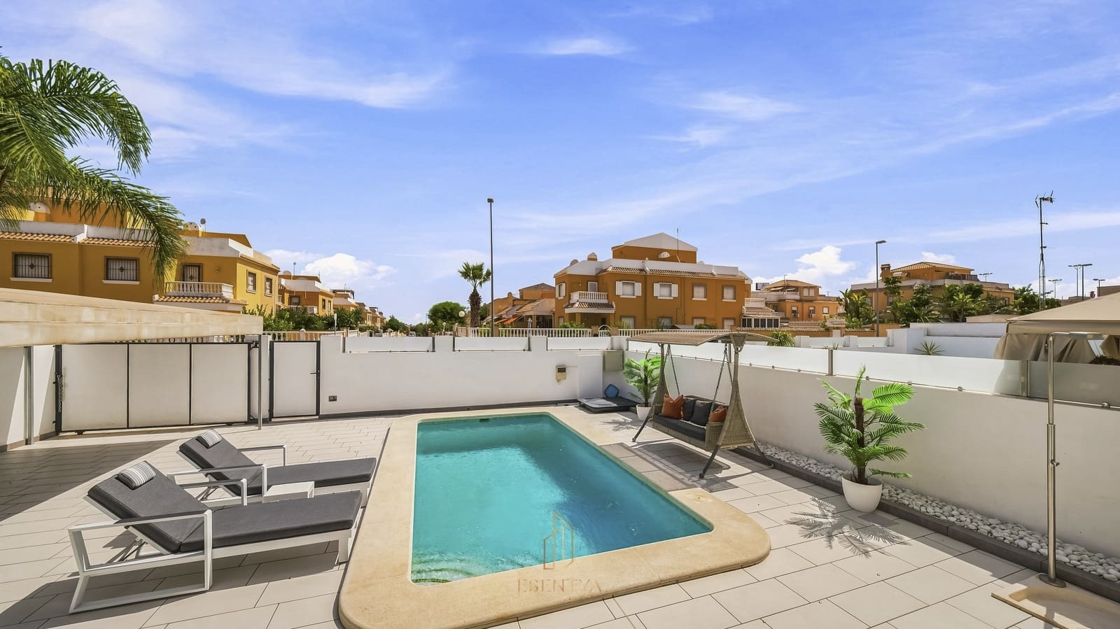 3 quarto Moradia para venda em Dona Pepa com piscina garagem - 475 000 € (Ref: 10021581)