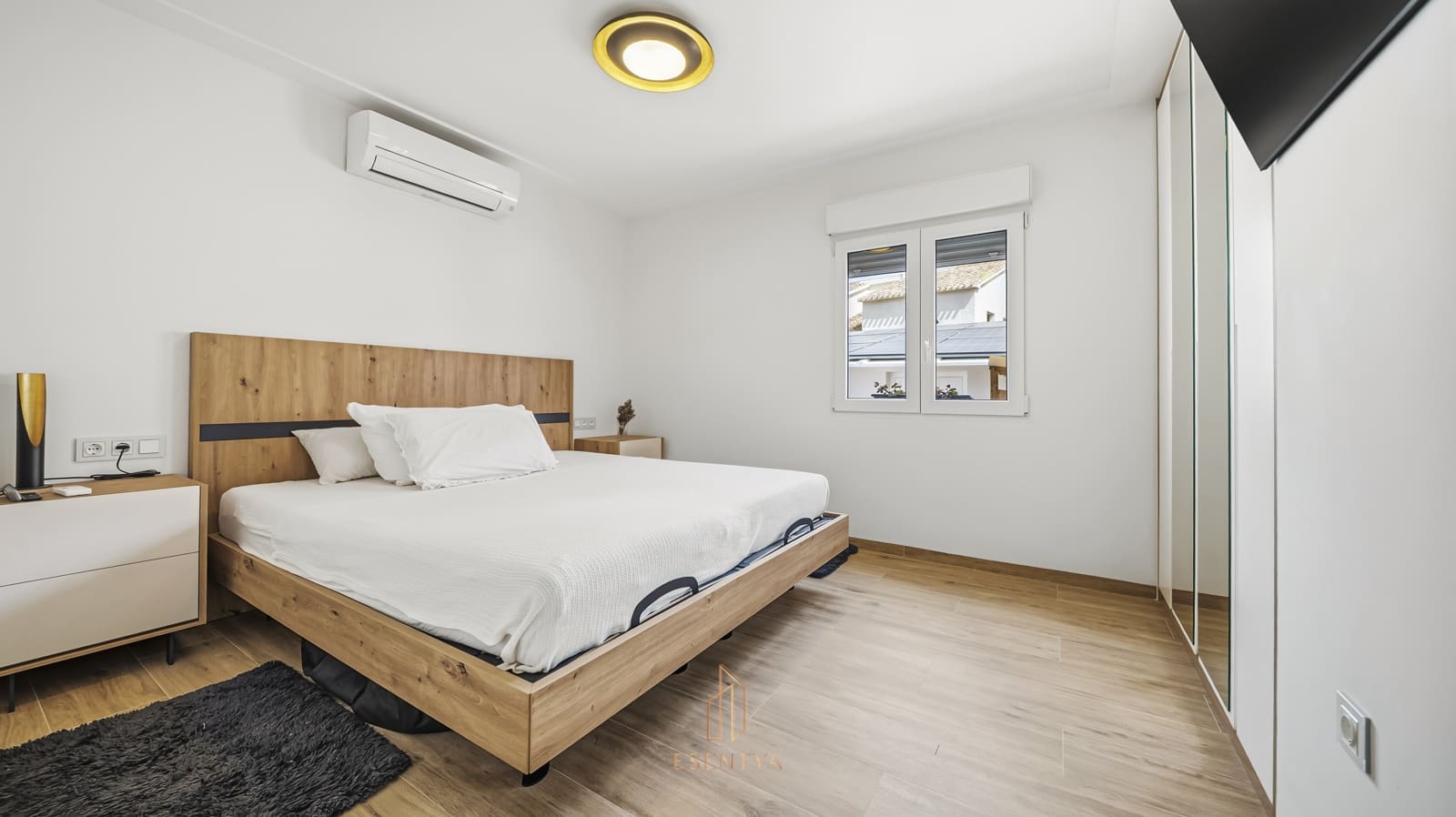 Chalet de 3 habitaciones en La Zenia en venta con garaje - 1.195.000 € (Ref: 10029709)
