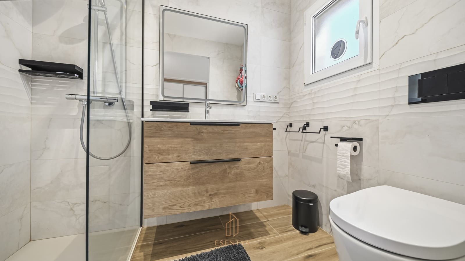 Chalet de 3 habitaciones en La Zenia en venta con garaje - 1.195.000 € (Ref: 10029709)