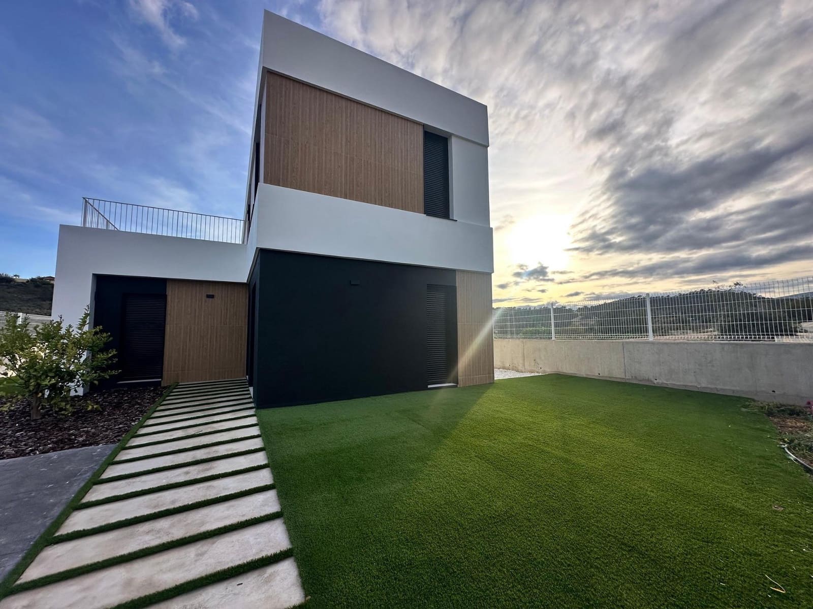 4 soverom Villa til salgs i Finestrat med svømmebasseng - € 990 000 (Ref: 10035048)