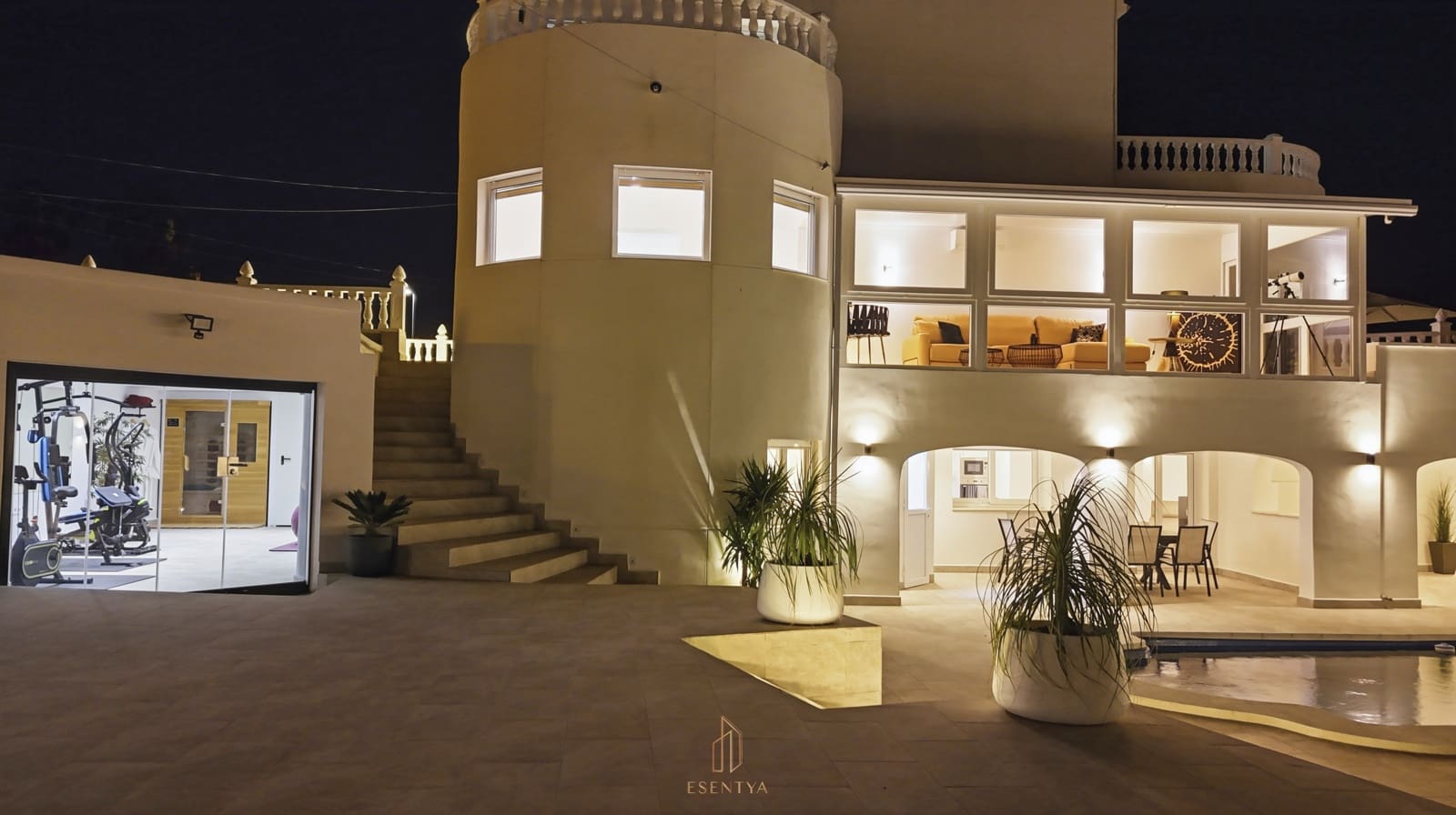 6 bedroom Villa for sale in La Marquesa with pool garage - € 1,195,000 (Ref: 10042156)