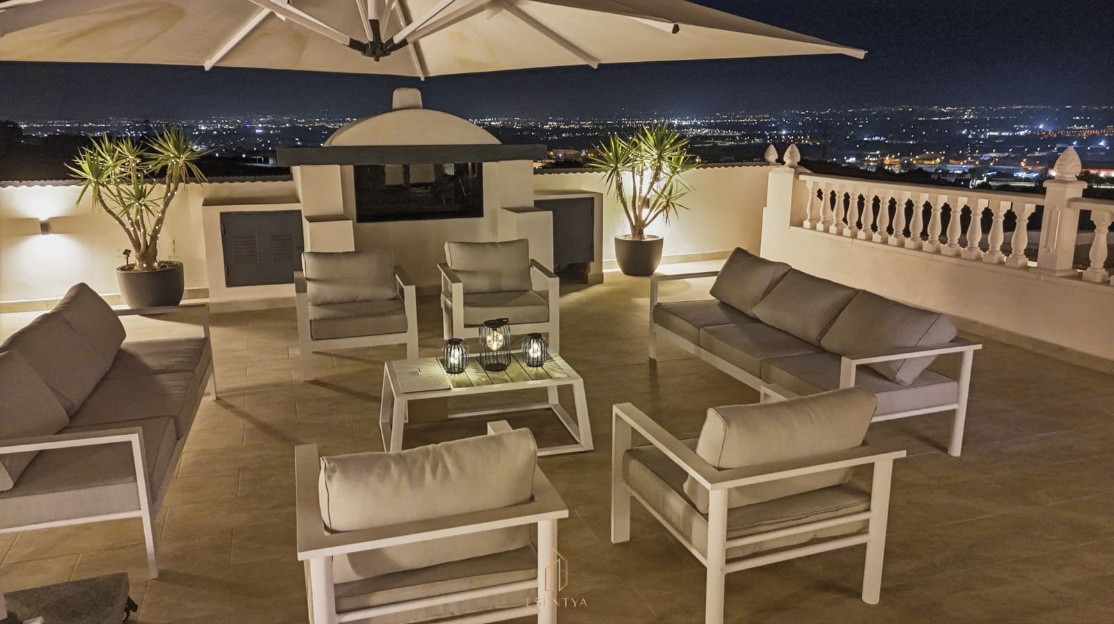 6 bedroom Villa for sale in La Marquesa with pool garage - € 1,195,000 (Ref: 10042156)