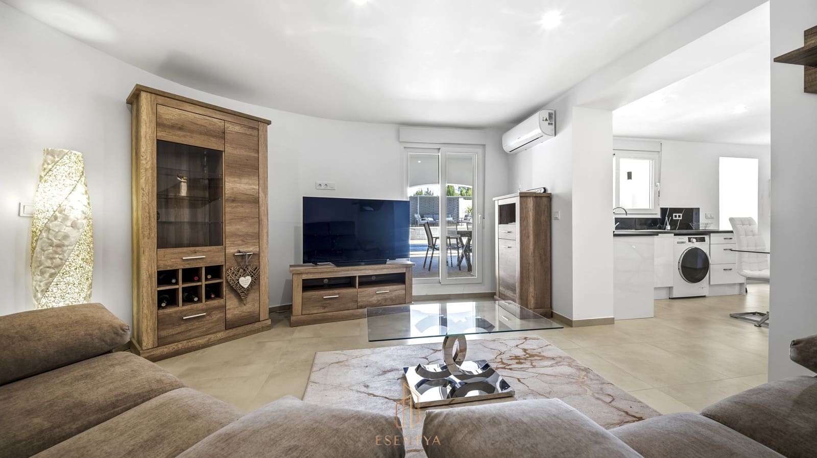 6 bedroom Villa for sale in La Marquesa with pool garage - € 1,195,000 (Ref: 10042156)
