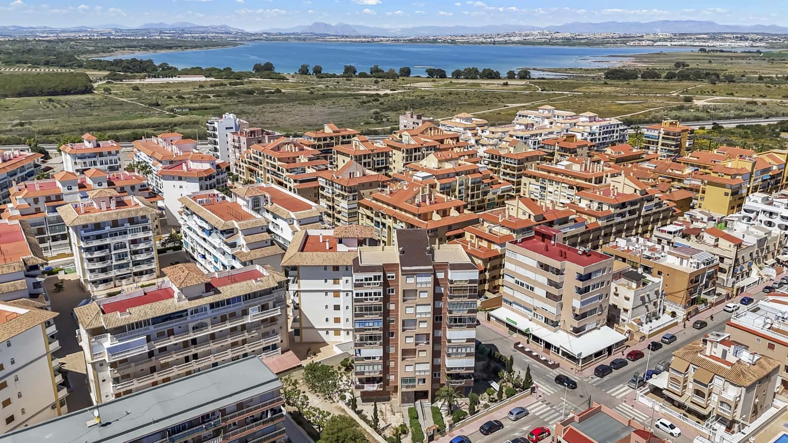 2 slaapkamer Appartement te koop in La Mata met garage - € 175.000 (Ref: 10045616)