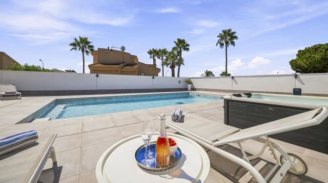 5 quarto Moradia para venda em Ciudad Quesada, Rojales com piscina garagem - 1 375 000 € (Ref: 10046091)