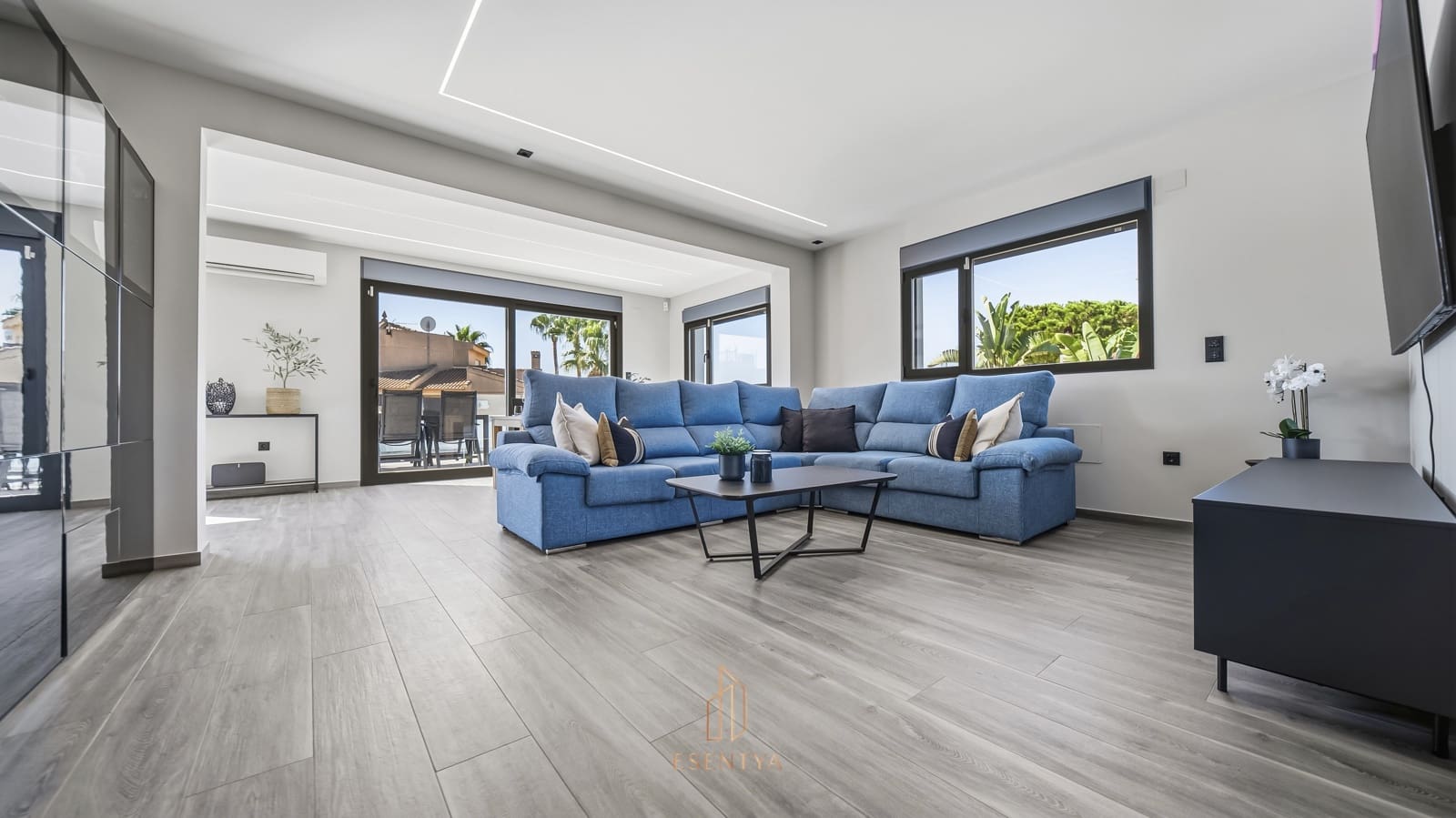 5 quarto Moradia para venda em Ciudad Quesada com piscina garagem - 1 375 000 € (Ref: 10046091)