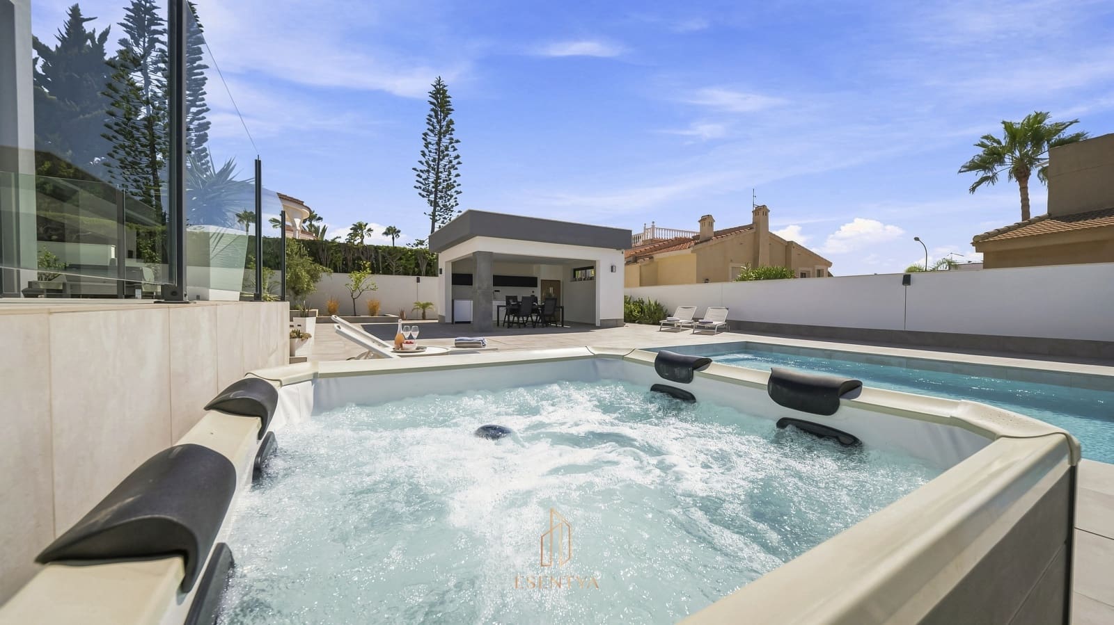 5 quarto Moradia para venda em Ciudad Quesada com piscina garagem - 1 375 000 € (Ref: 10046091)