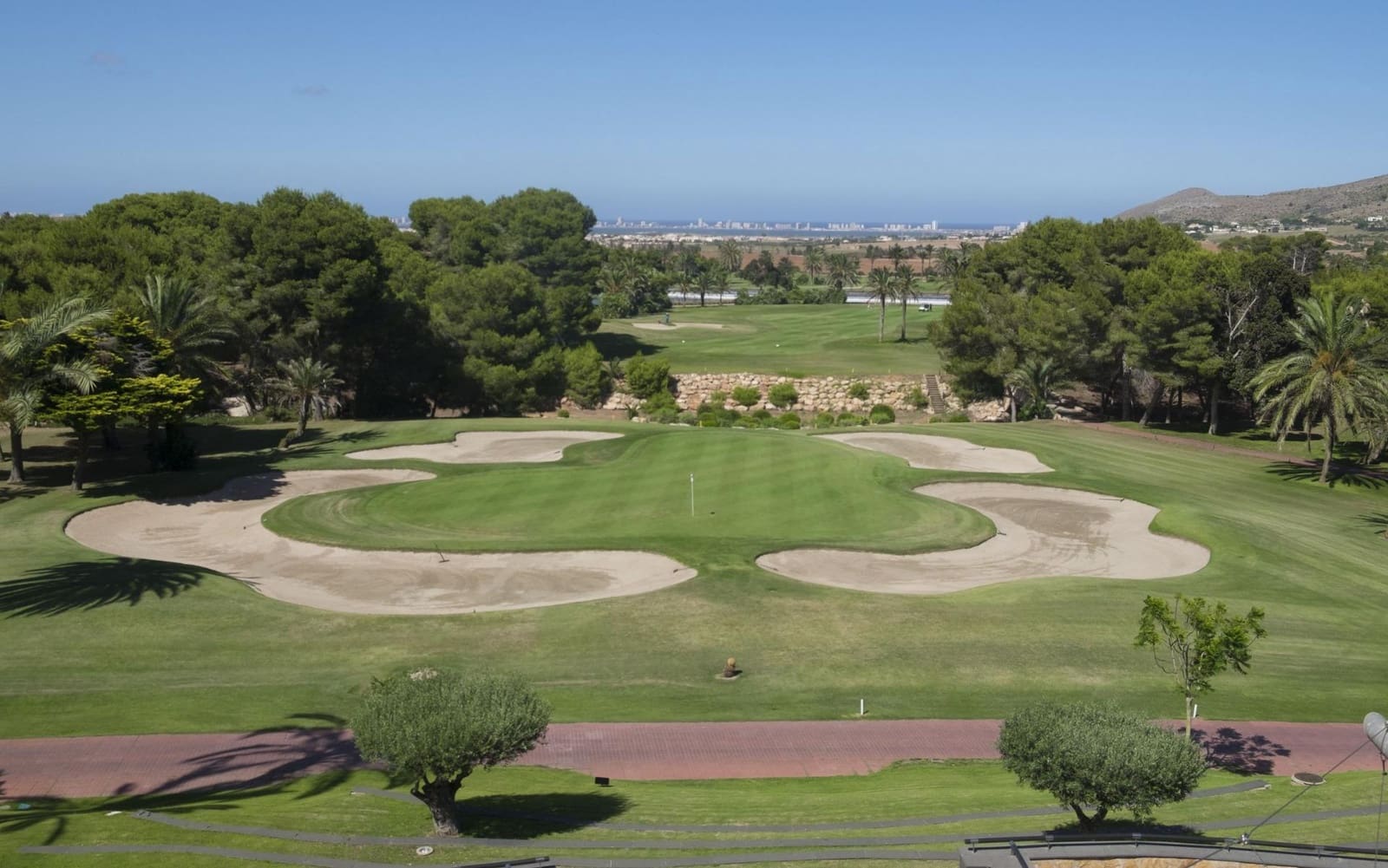 3 soveværelse Lejlighed til salg i La Manga Club med swimmingpool garage - € 435.000 (Ref: 10048911)