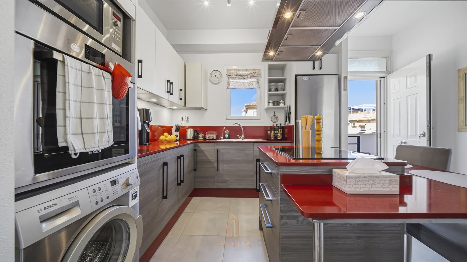Chalet de 2 habitaciones en Ciudad Quesada en venta con piscina garaje - 279.000 € (Ref: 10112192)