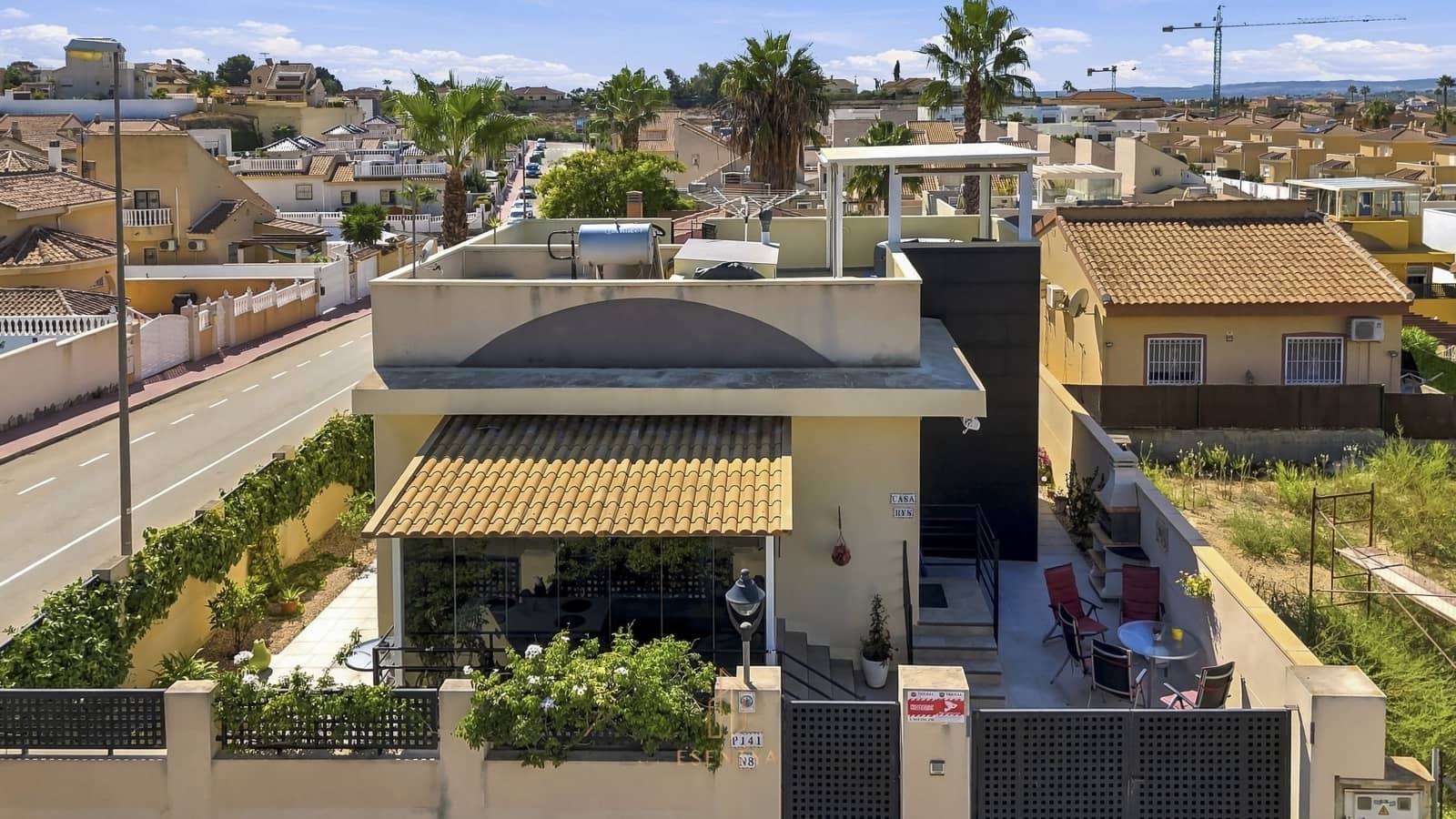 Chalet de 2 habitaciones en Ciudad Quesada en venta con piscina garaje - 279.000 € (Ref: 10112192)