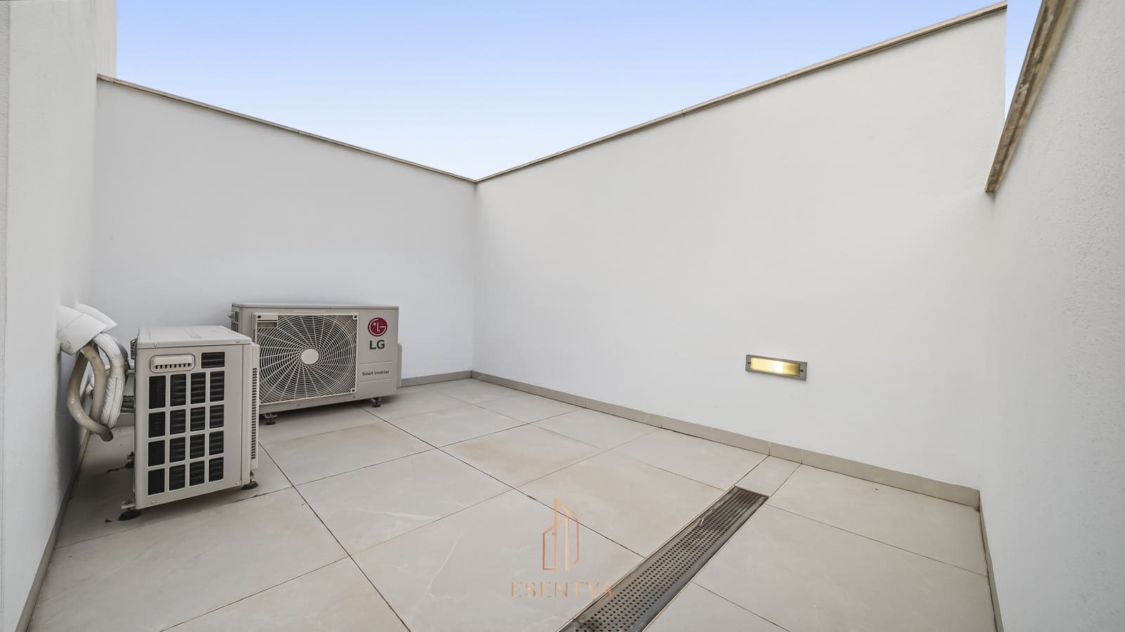 4 bedroom Villa for sale in Santiago de la Ribera with pool garage - € 475,000 (Ref: 10130674)