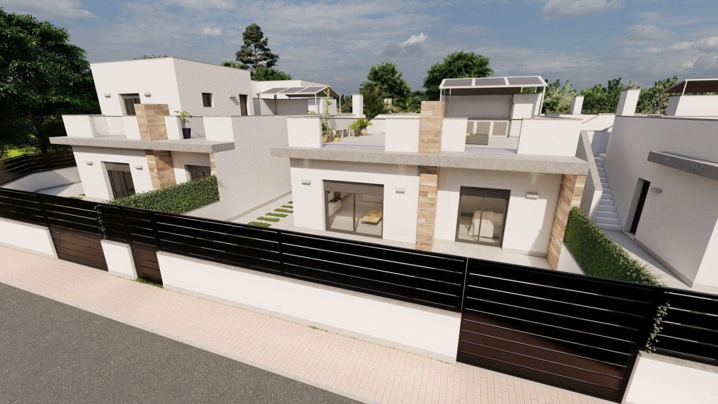 Chalet de 3 habitaciones en Roldan en venta con piscina garaje - 416.900 € (Ref: 7842229)