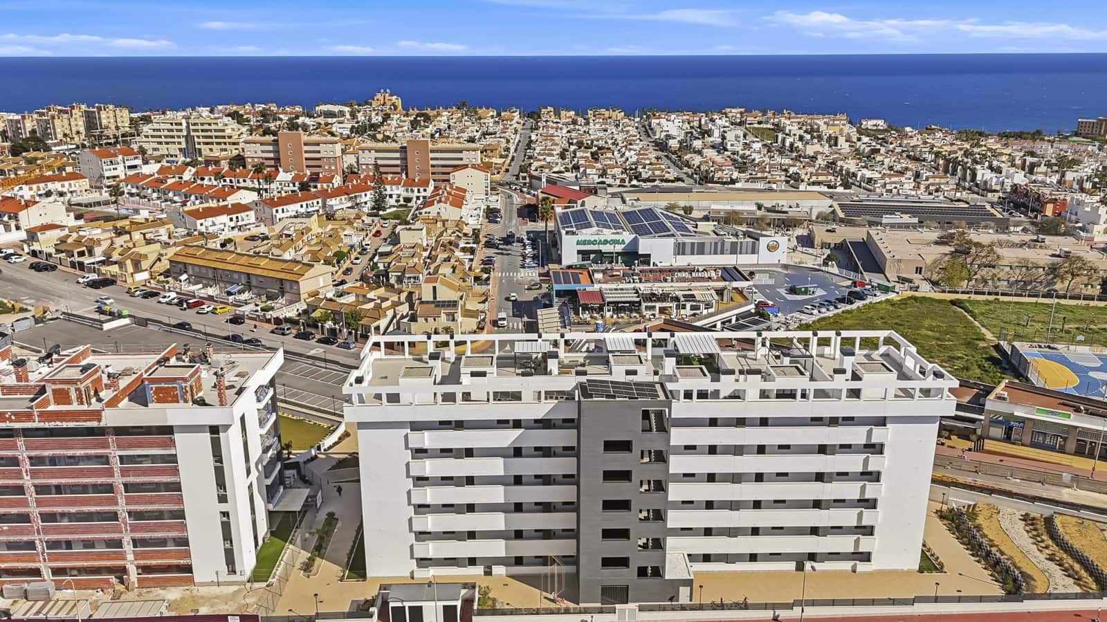 3 soveværelse Penthouse til salg i Torrevieja med swimmingpool garage - € 540.000 (Ref: 7859760)