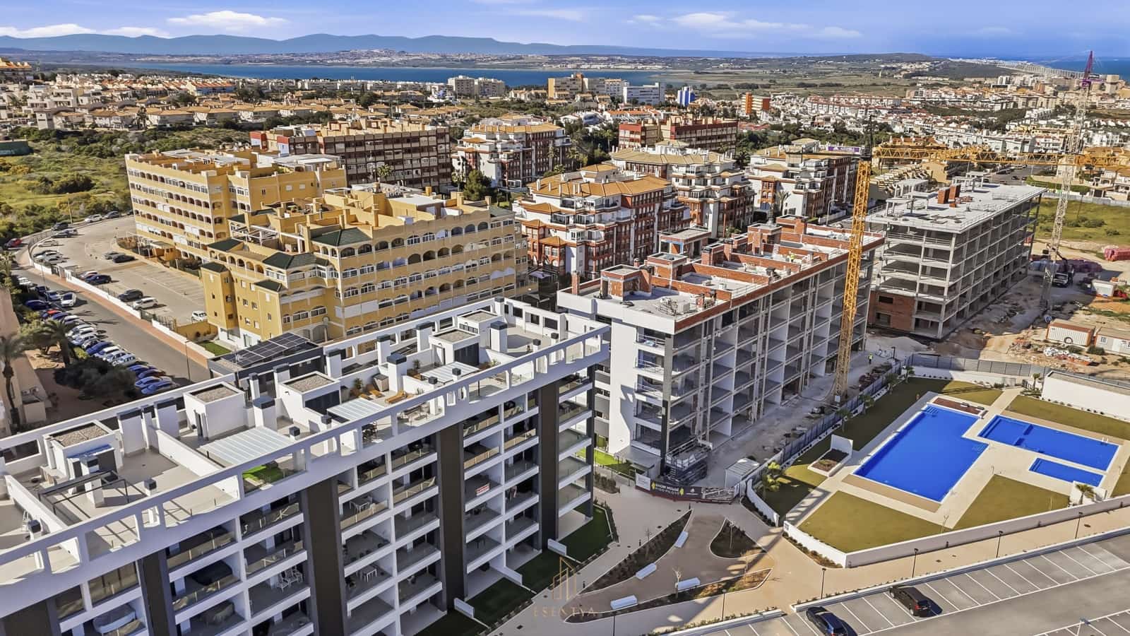 3 soveværelse Penthouse til salg i Torrevieja med swimmingpool garage - € 540.000 (Ref: 7859760)