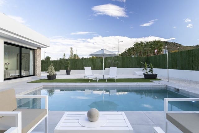 3 soverom Villa til salgs i Calasparra med svømmebasseng garasje - € 359 000 (Ref: 7913601)