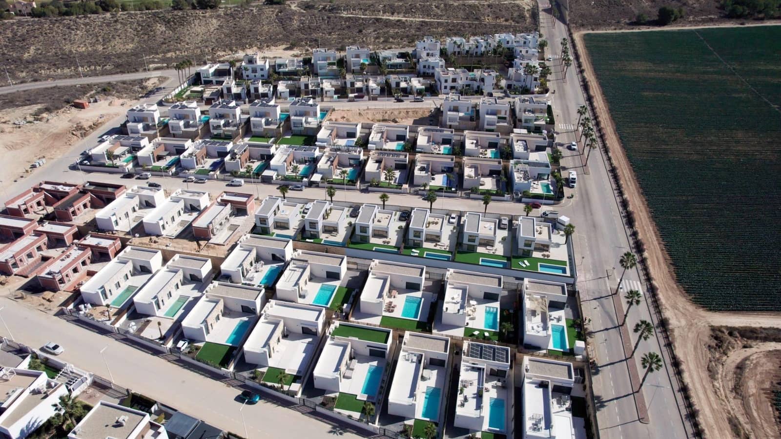 Chalet de 3 habitaciones en Algorfa en venta con piscina garaje - 535.000 € (Ref: 8387979)