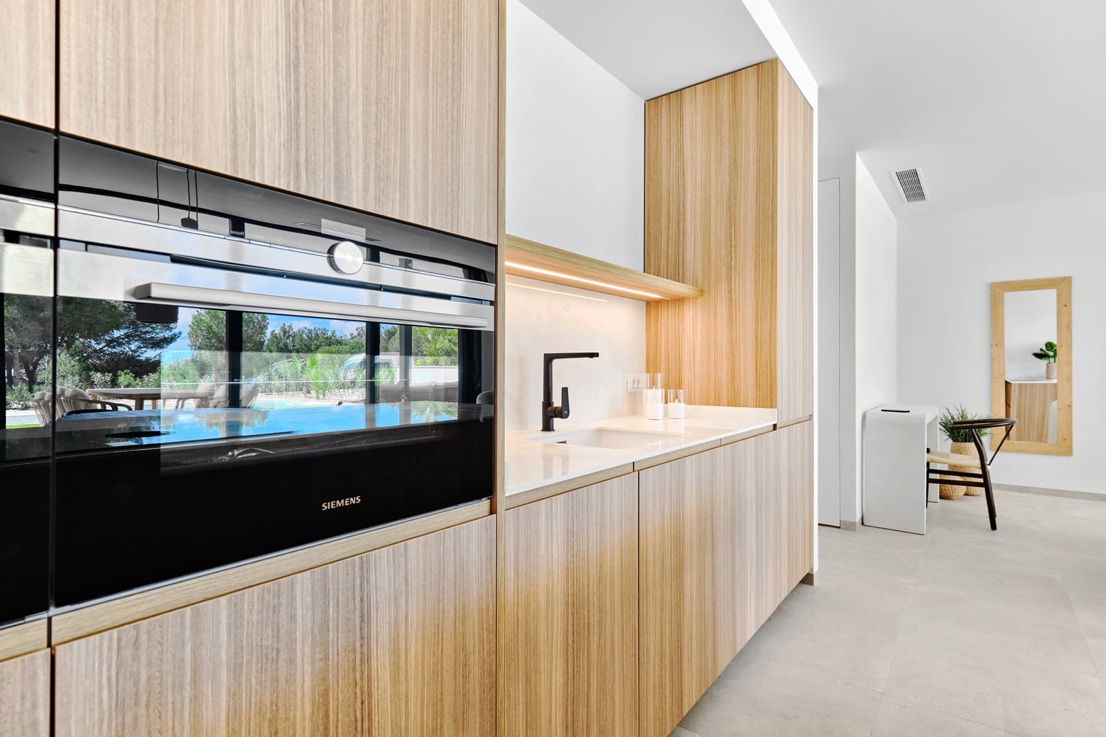 3 quarto Apartamento para venda em Las Colinas Golf com piscina garagem - 685 000 € (Ref: 8545812)