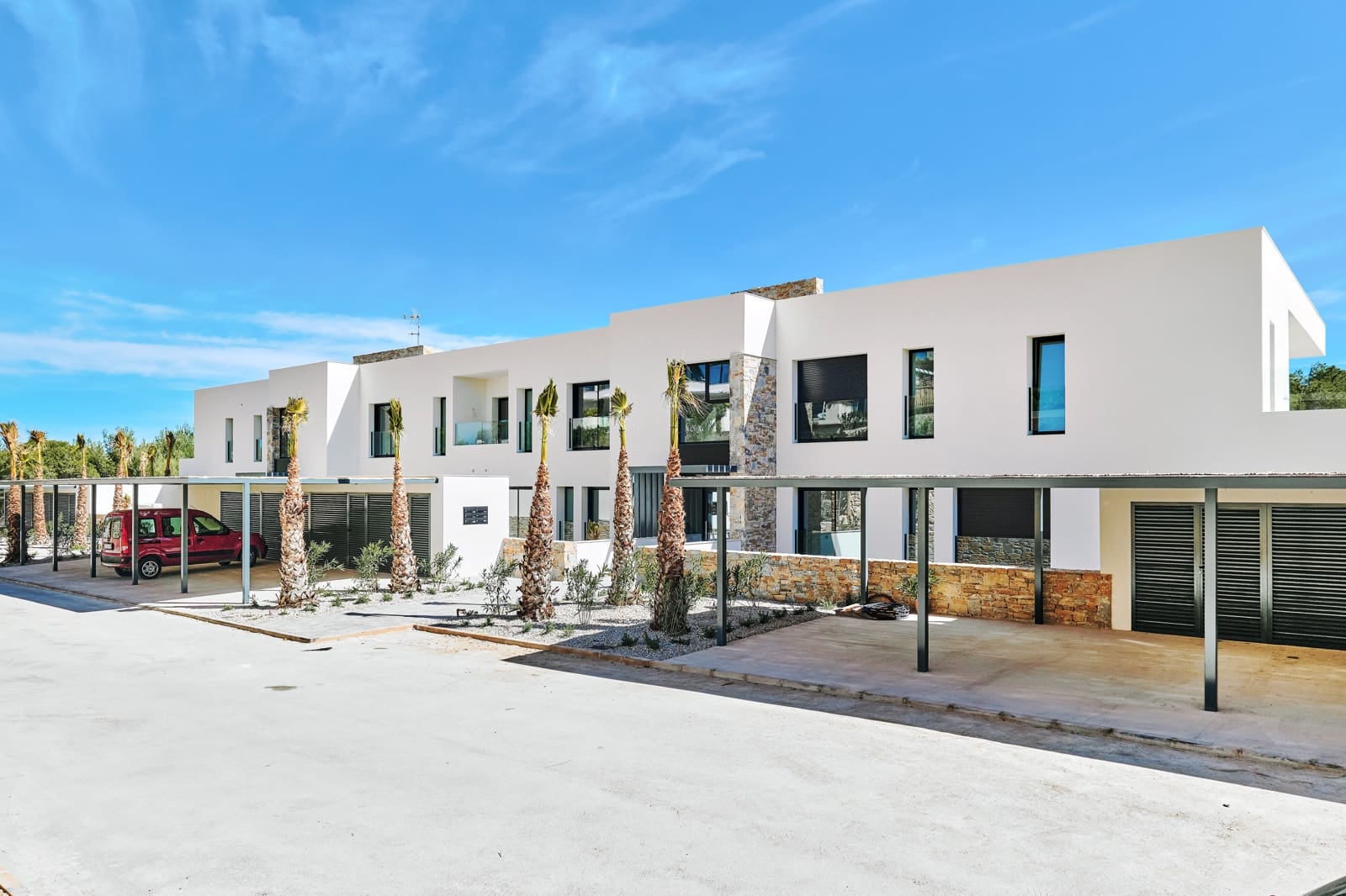 3 quarto Apartamento para venda em Las Colinas Golf com piscina garagem - 685 000 € (Ref: 8545812)