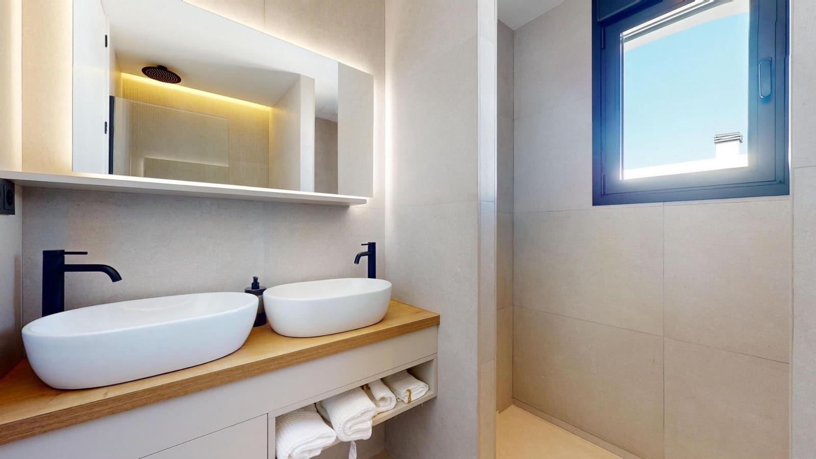 3 sypialnia Willa na sprzedaż w Polop z basenem garażem - 860 000 € (Ref: 8576341)