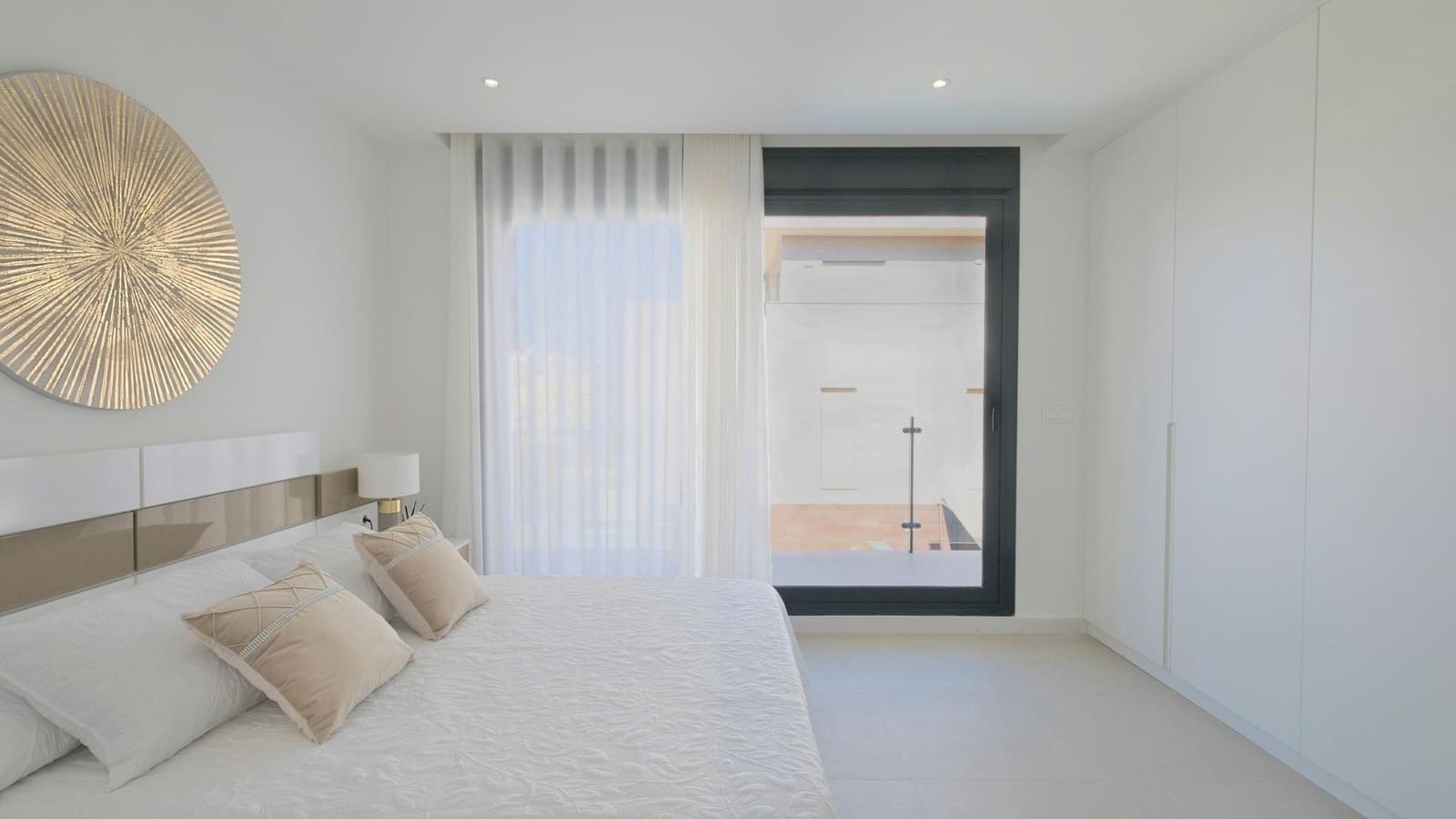 4 soveværelse Villa til salg i Guardamar del Segura med swimmingpool garage - € 507.050 (Ref: 8615654)