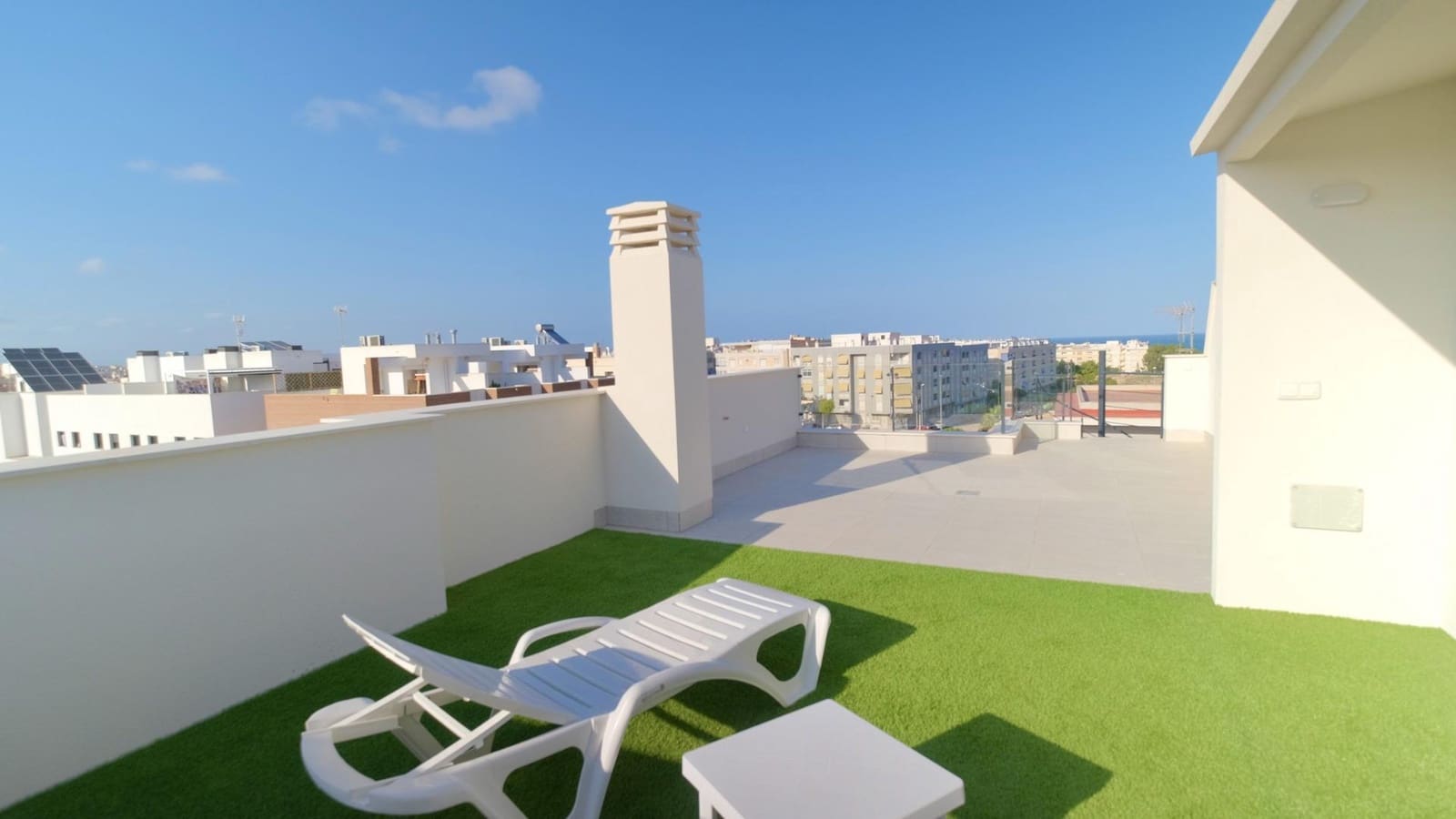 4 soveværelse Villa til salg i Guardamar del Segura med swimmingpool garage - € 507.050 (Ref: 8615654)