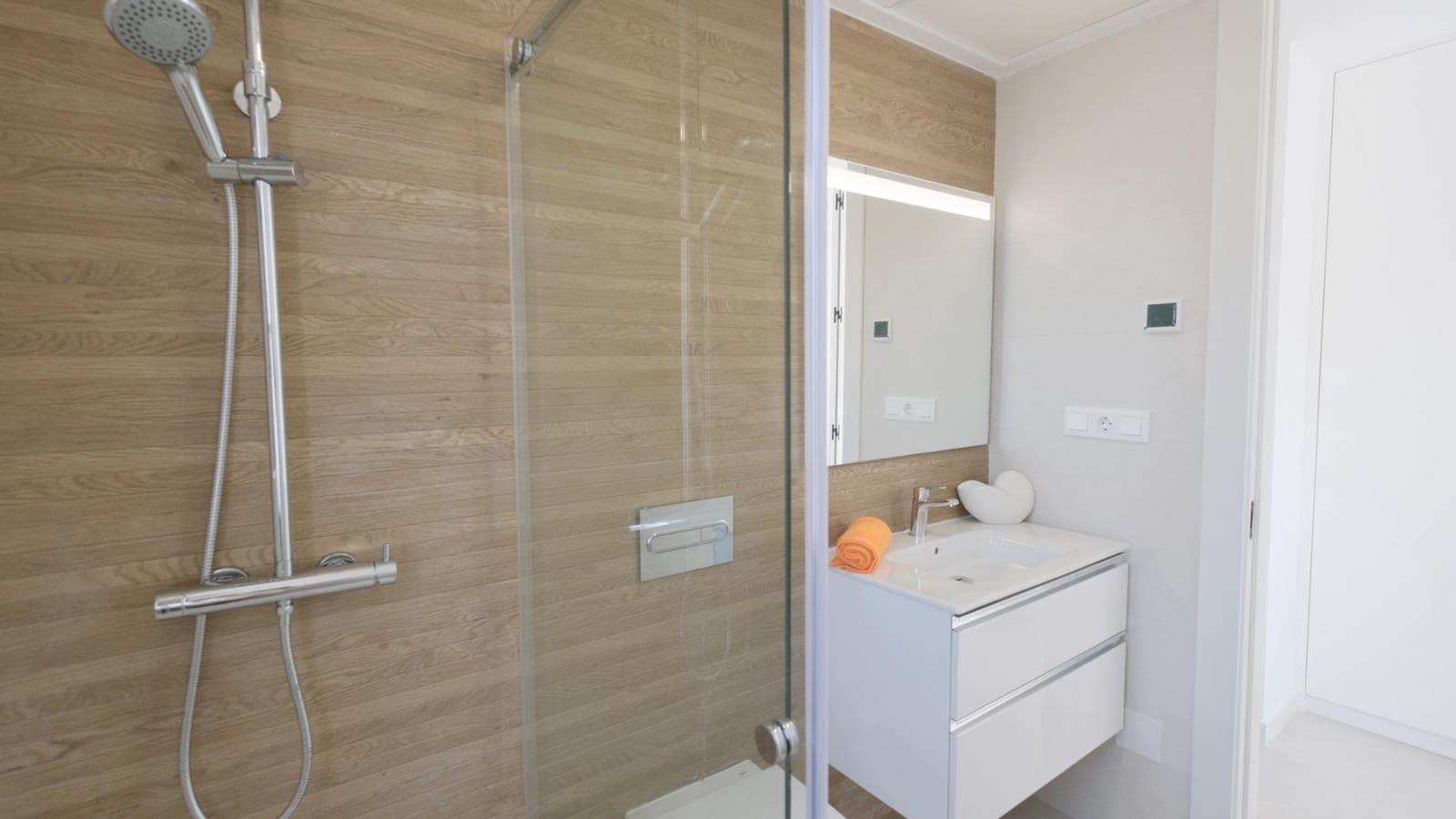 4 soveværelse Villa til salg i Guardamar del Segura med swimmingpool garage - € 507.050 (Ref: 8615654)