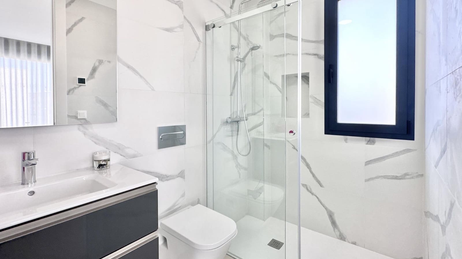 4 soveværelse Villa til salg i Guardamar del Segura med swimmingpool garage - € 507.050 (Ref: 8615654)