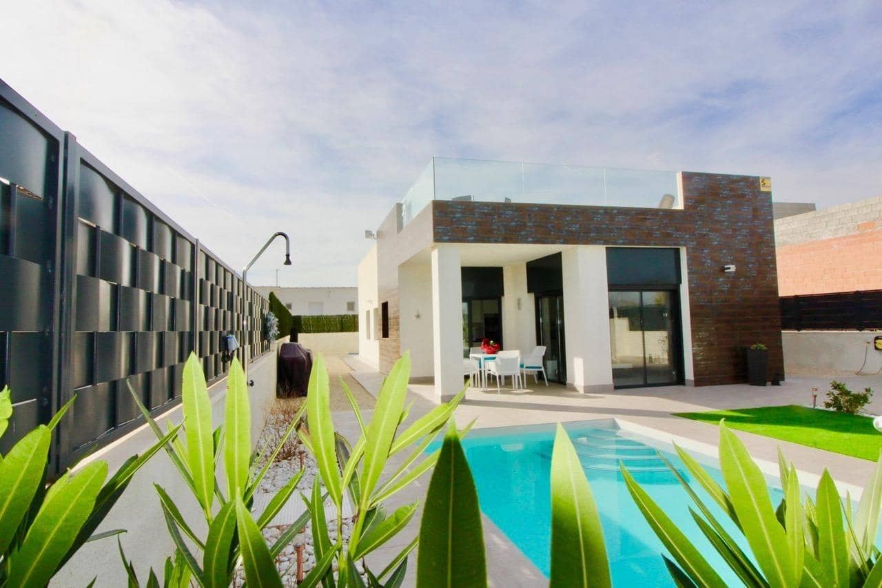 3 soveværelse Villa til salg i Lel med swimmingpool garage - € 280.000 (Ref: 8640939)