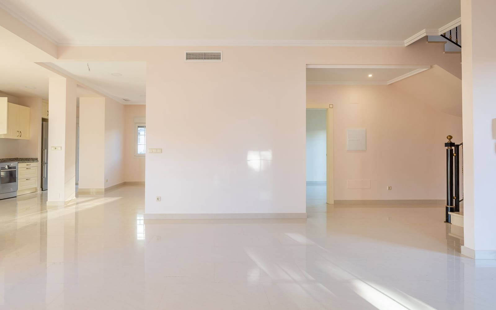 4 soverom Villa til salgs i Cabo Roig med svømmebasseng garasje - € 910 000 (Ref: 8703453)