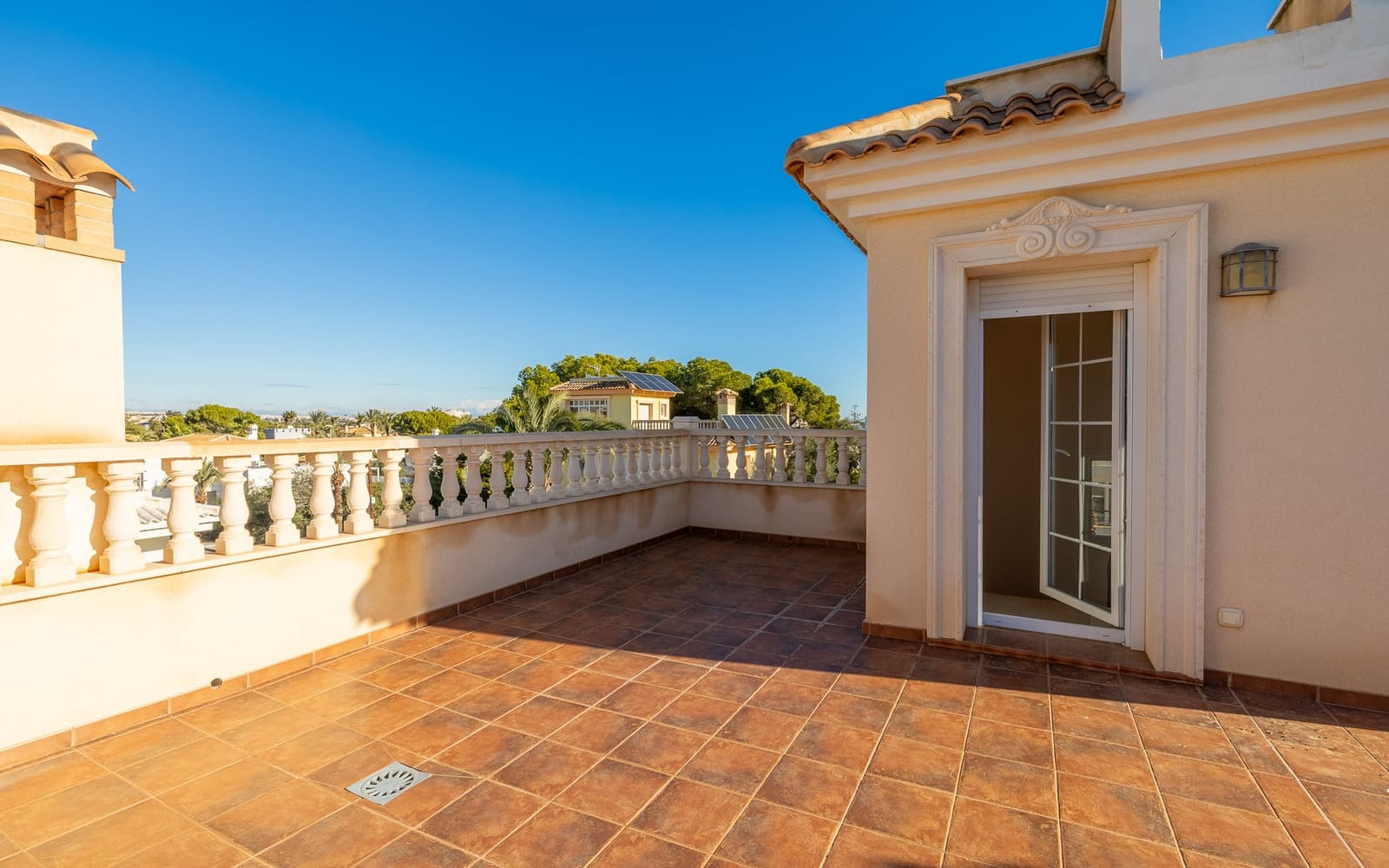 4 soverom Villa til salgs i Cabo Roig med svømmebasseng garasje - € 910 000 (Ref: 8703453)