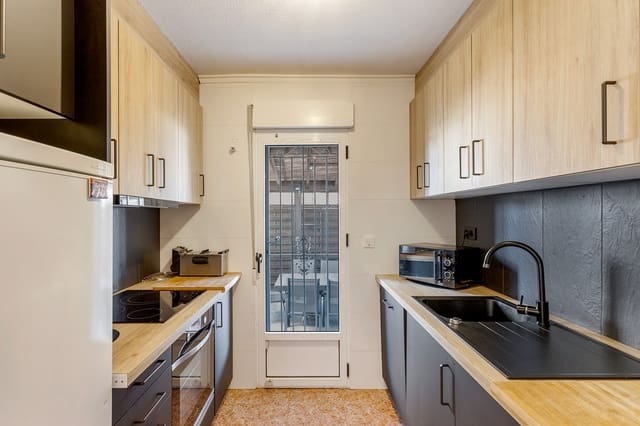 3 soverom Finca/Herregård til salgs i El Chaparral - La Siesta - La Torreta, Torrevieja med svømmebasseng garasje - € 215 000 (Ref: 8718465)