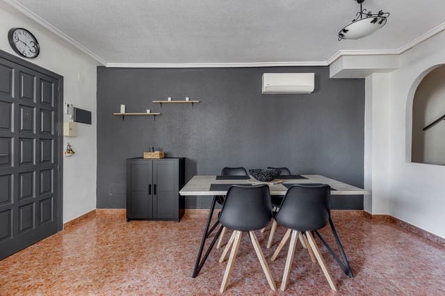 3 soverom Finca/Herregård til salgs i El Chaparral - La Siesta - La Torreta, Torrevieja med svømmebasseng garasje - € 215 000 (Ref: 8718465)