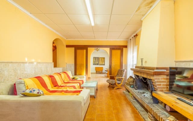 6 soverom Villa til salgs i Los Montesinos med svømmebasseng garasje - € 387 000 (Ref: 8789781)