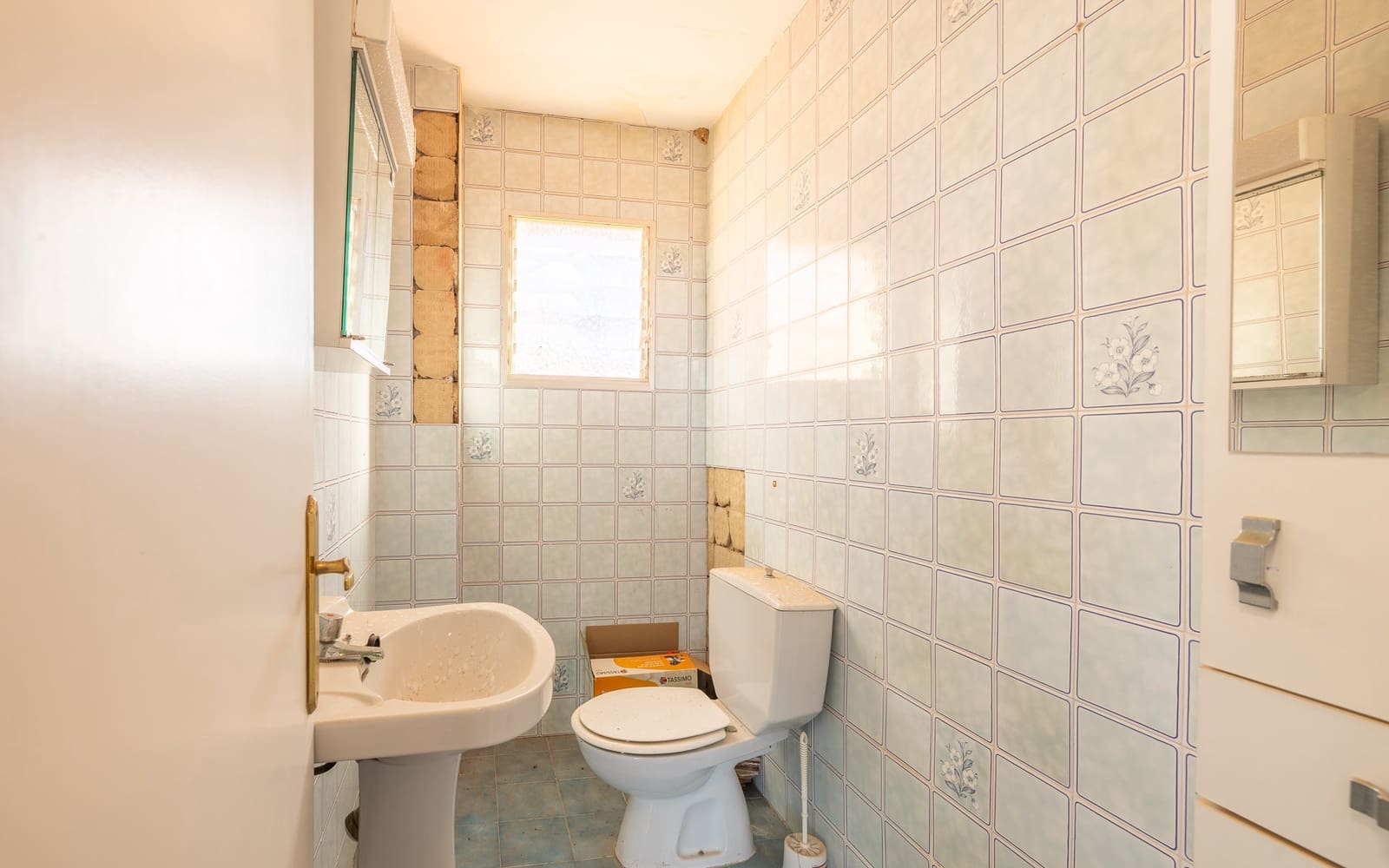 6 soverom Villa til salgs i Los Montesinos med svømmebasseng garasje - € 387 000 (Ref: 8789781)