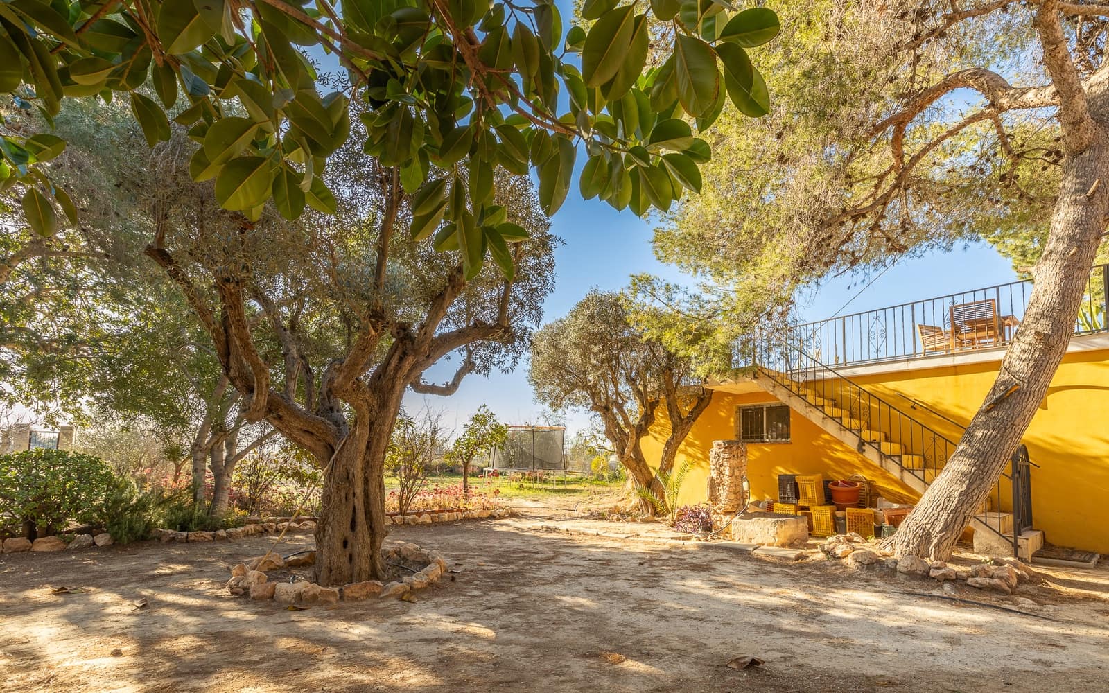 6 soverom Villa til salgs i Los Montesinos med svømmebasseng garasje - € 387 000 (Ref: 8789781)