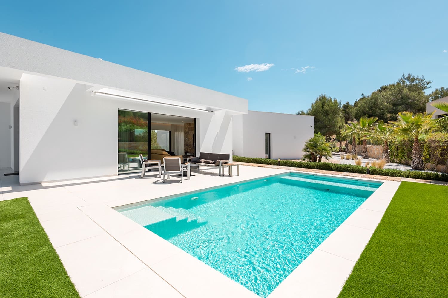 4 quarto Moradia para venda em Las Colinas Golf com piscina garagem - 1 450 000 € (Ref: 8823405)