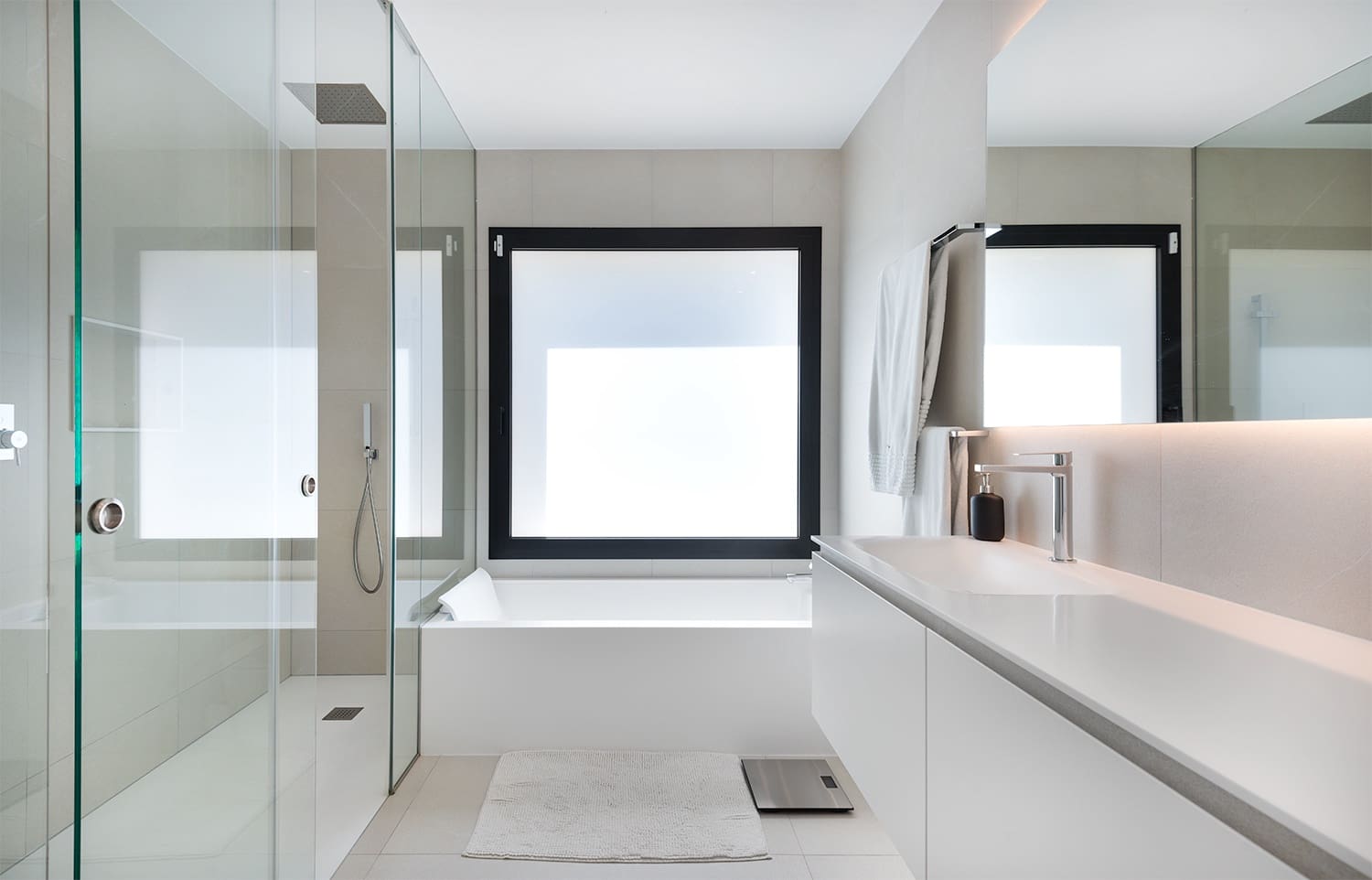 4 quarto Moradia para venda em Las Colinas Golf com piscina garagem - 1 450 000 € (Ref: 8823405)