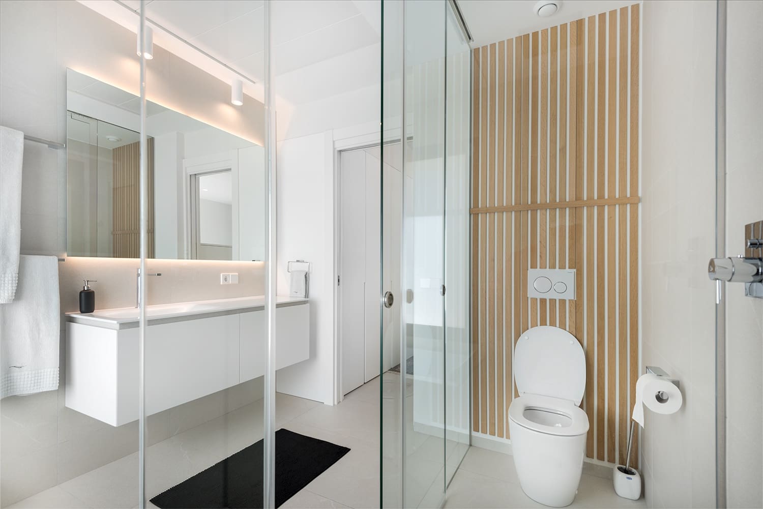 4 quarto Moradia para venda em Las Colinas Golf com piscina garagem - 1 450 000 € (Ref: 8823405)