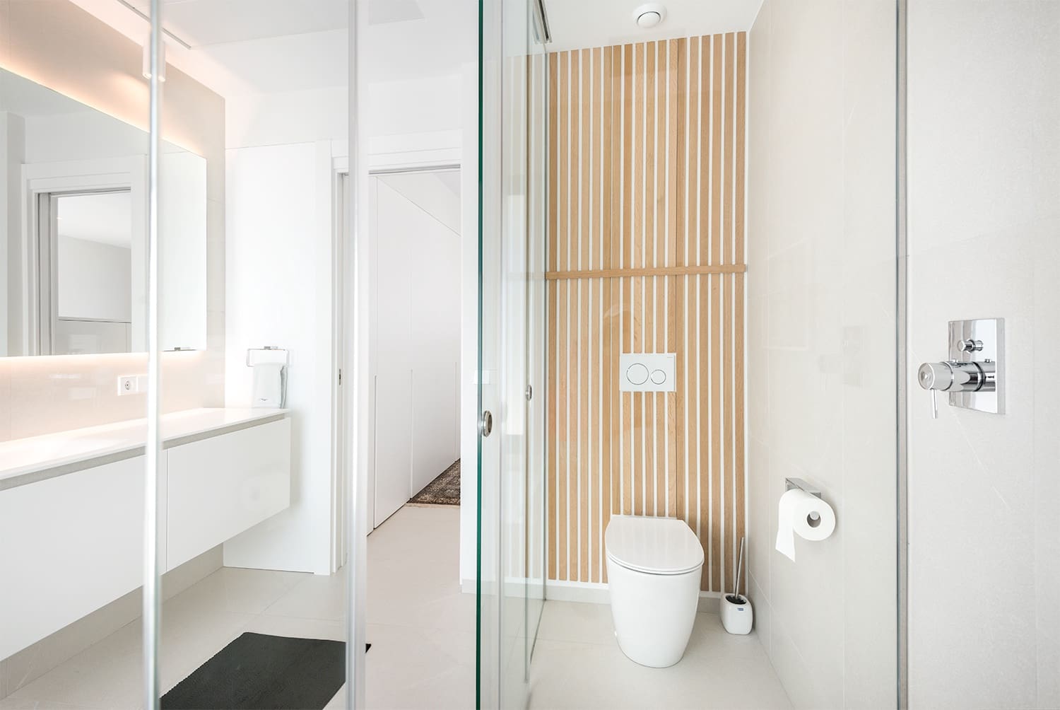 4 quarto Moradia para venda em Las Colinas Golf com piscina garagem - 1 450 000 € (Ref: 8823405)