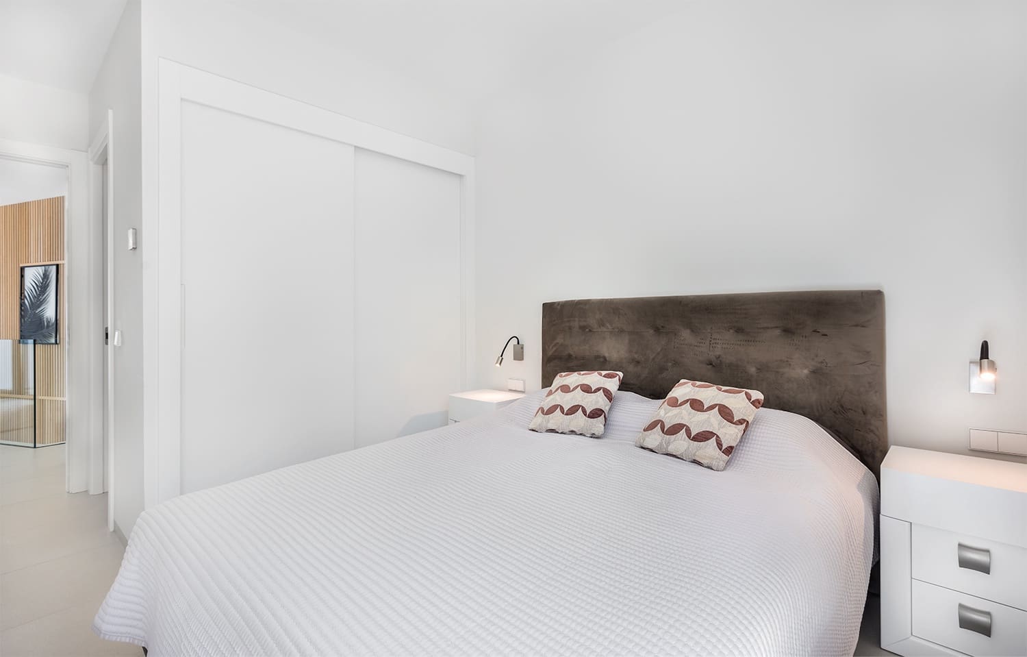 4 quarto Moradia para venda em Las Colinas Golf com piscina garagem - 1 450 000 € (Ref: 8823405)