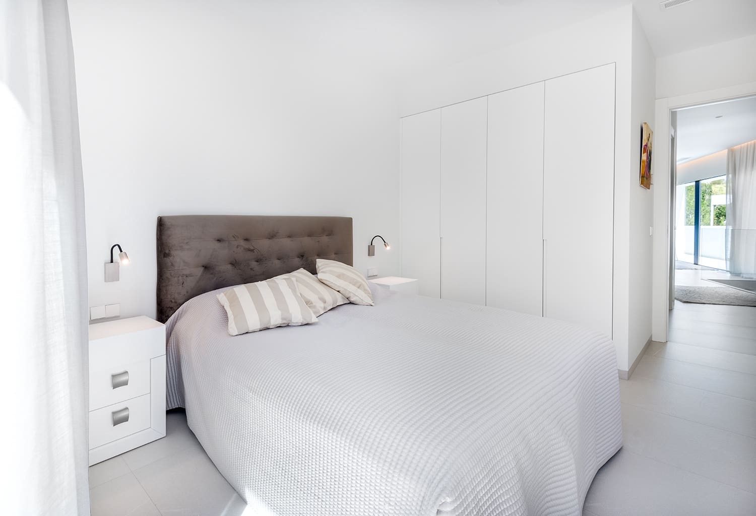 4 quarto Moradia para venda em Las Colinas Golf com piscina garagem - 1 450 000 € (Ref: 8823405)