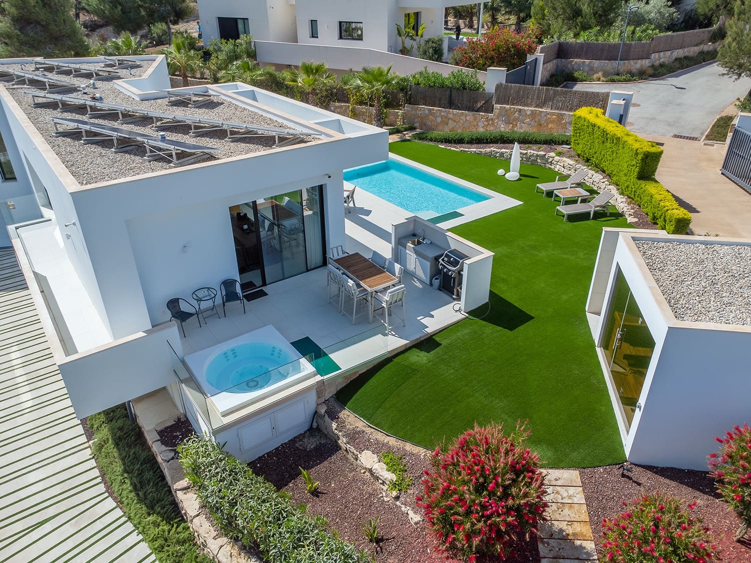 4 quarto Moradia para venda em Las Colinas Golf com piscina garagem - 1 450 000 € (Ref: 8823405)