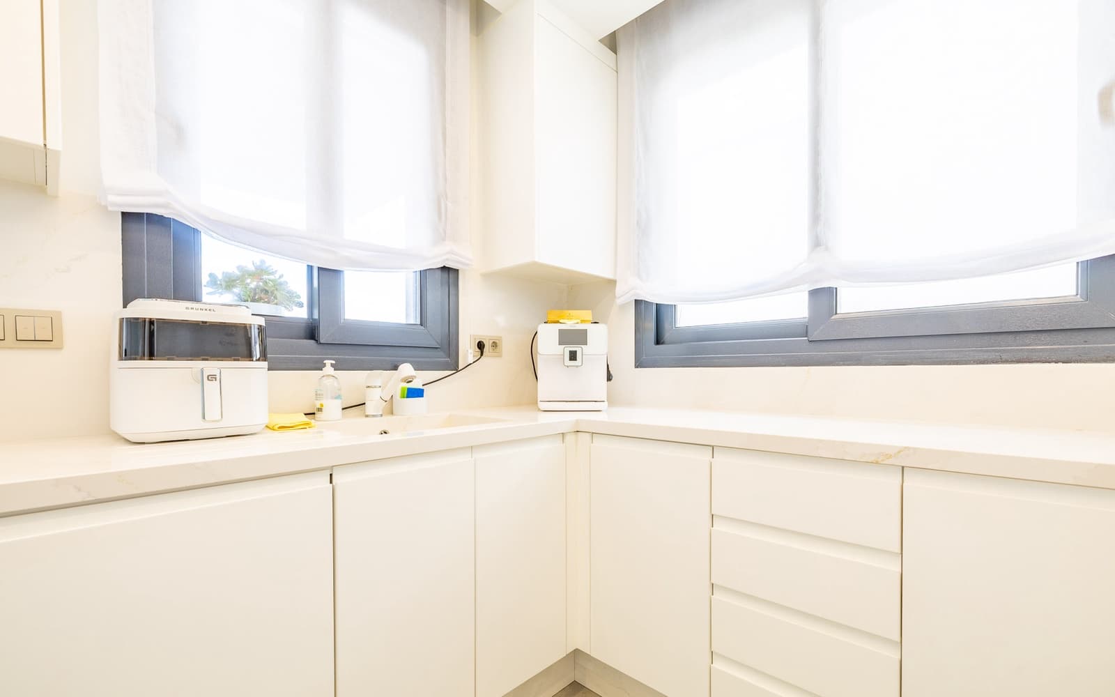 3 quarto Moradia para venda em Los Altos com piscina garagem - 670 000 € (Ref: 8895624)