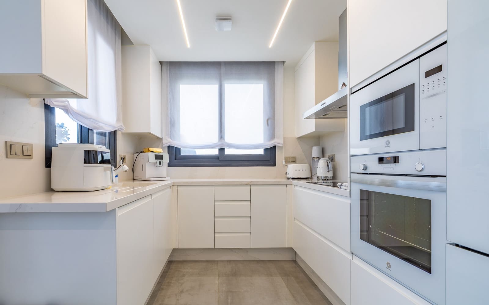 3 quarto Moradia para venda em Los Altos com piscina garagem - 670 000 € (Ref: 8895624)