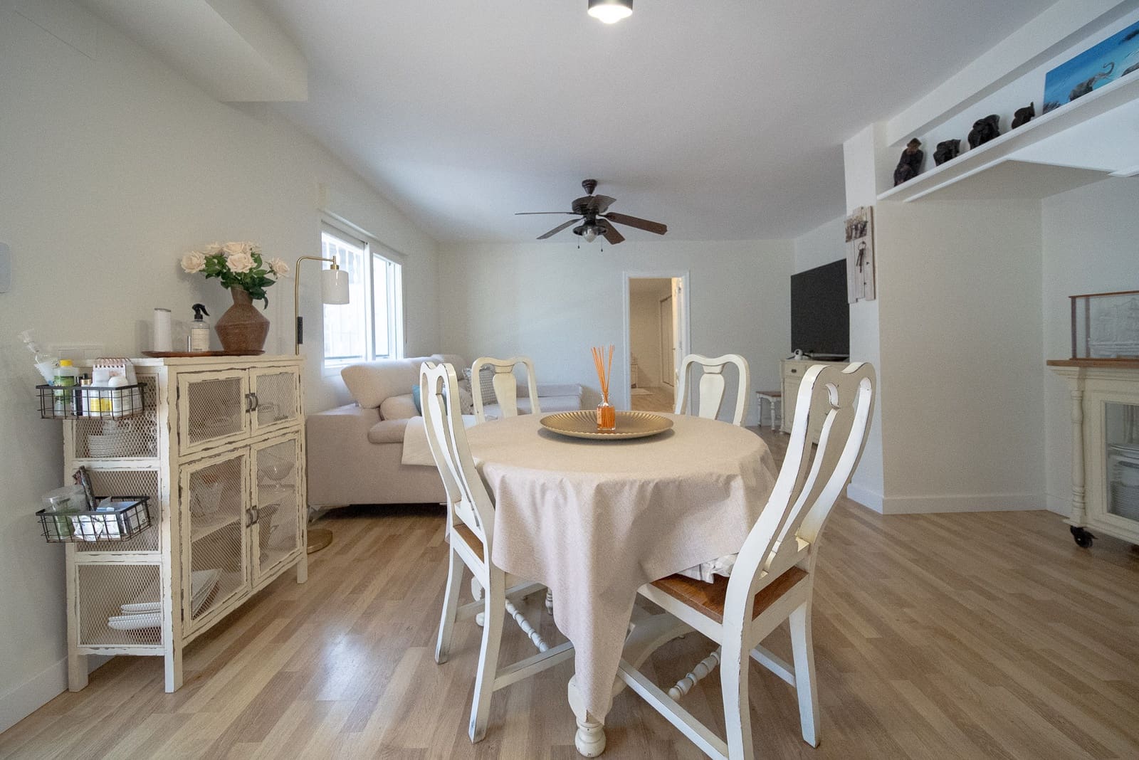 4 soveværelse Villa til salg i Los Balcones med swimmingpool garage - € 490.000 (Ref: 8935983)