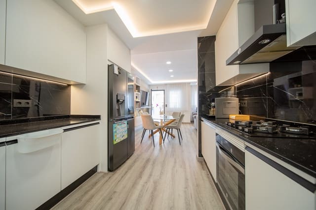 3 soverom Finca/Herregård til salgs i Los Almendros (Orihuela Costa), Orihuela med svømmebasseng garasje - € 269 000 (Ref: 8973293)