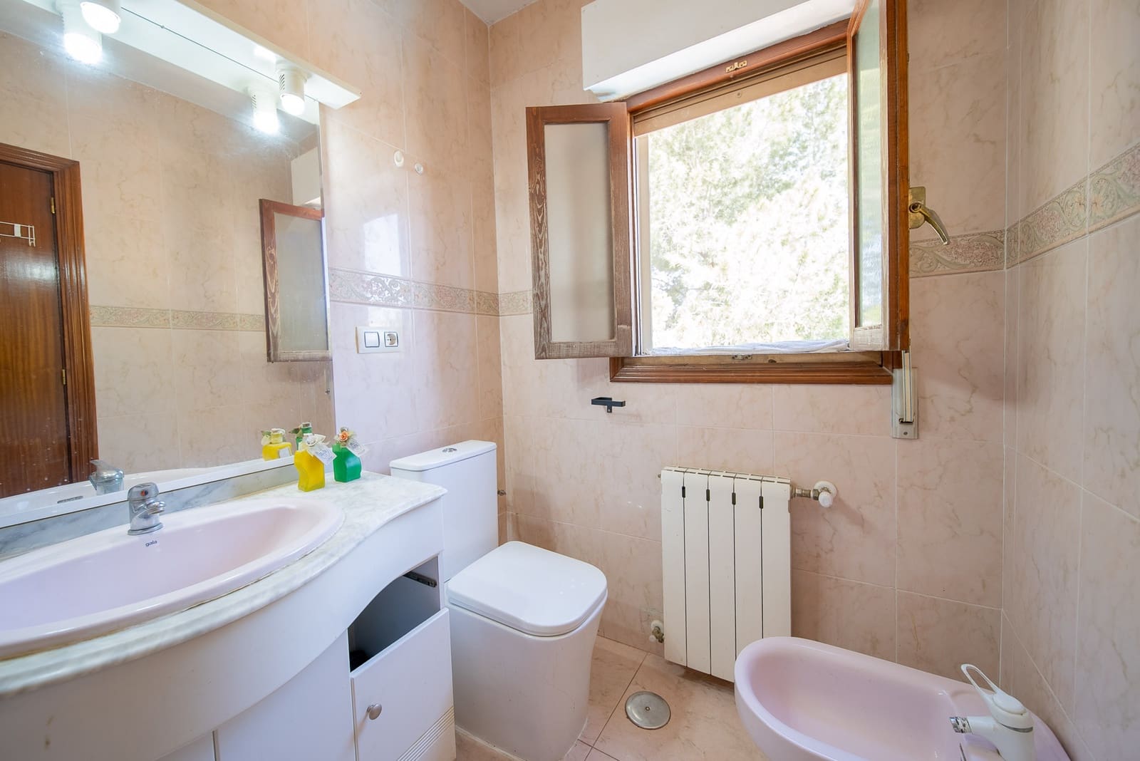 6 camera da letto Villa in vendita in Filipinas con piscina garage - 450.000 € (Rif: 8981865)