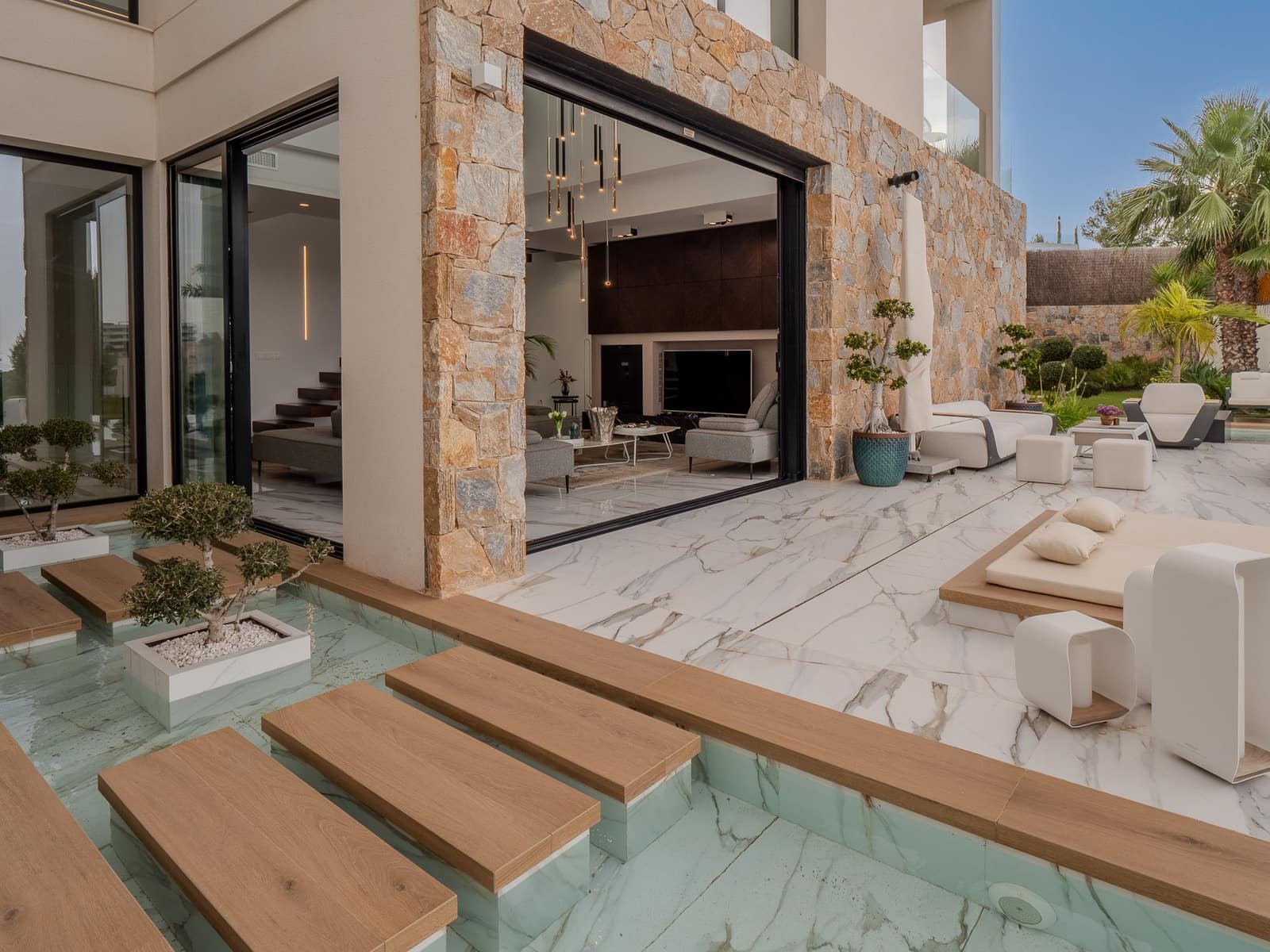 4 chambre Villa/Maison à vendre à Las Colinas Golf avec piscine garage - 2 880 000 € (Ref: 9013183)