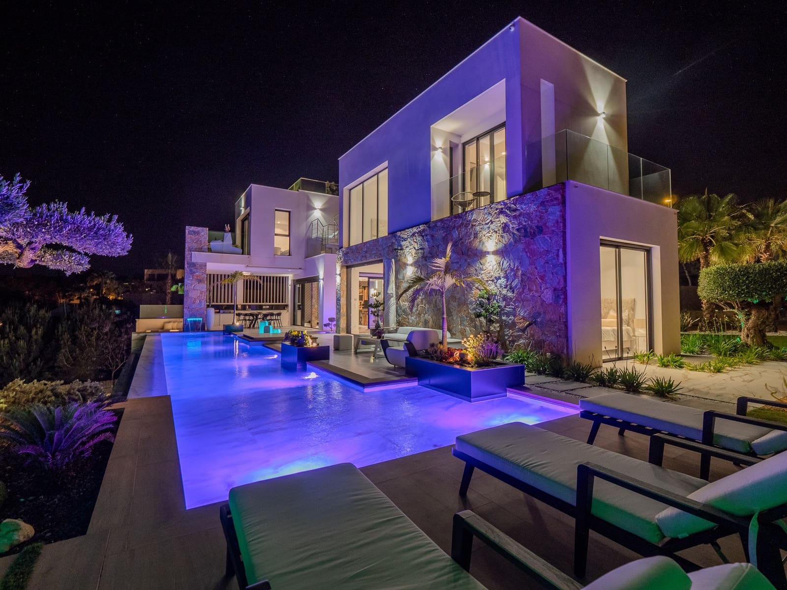 4 chambre Villa/Maison à vendre à Las Colinas Golf avec piscine garage - 2 880 000 € (Ref: 9013183)